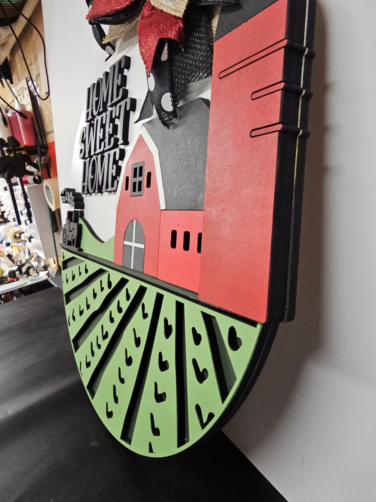 Home sweet Home farm 16in round sign