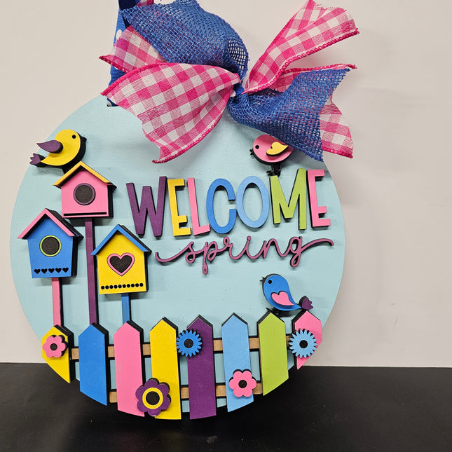 Welcome spring bird house 10 inch sign