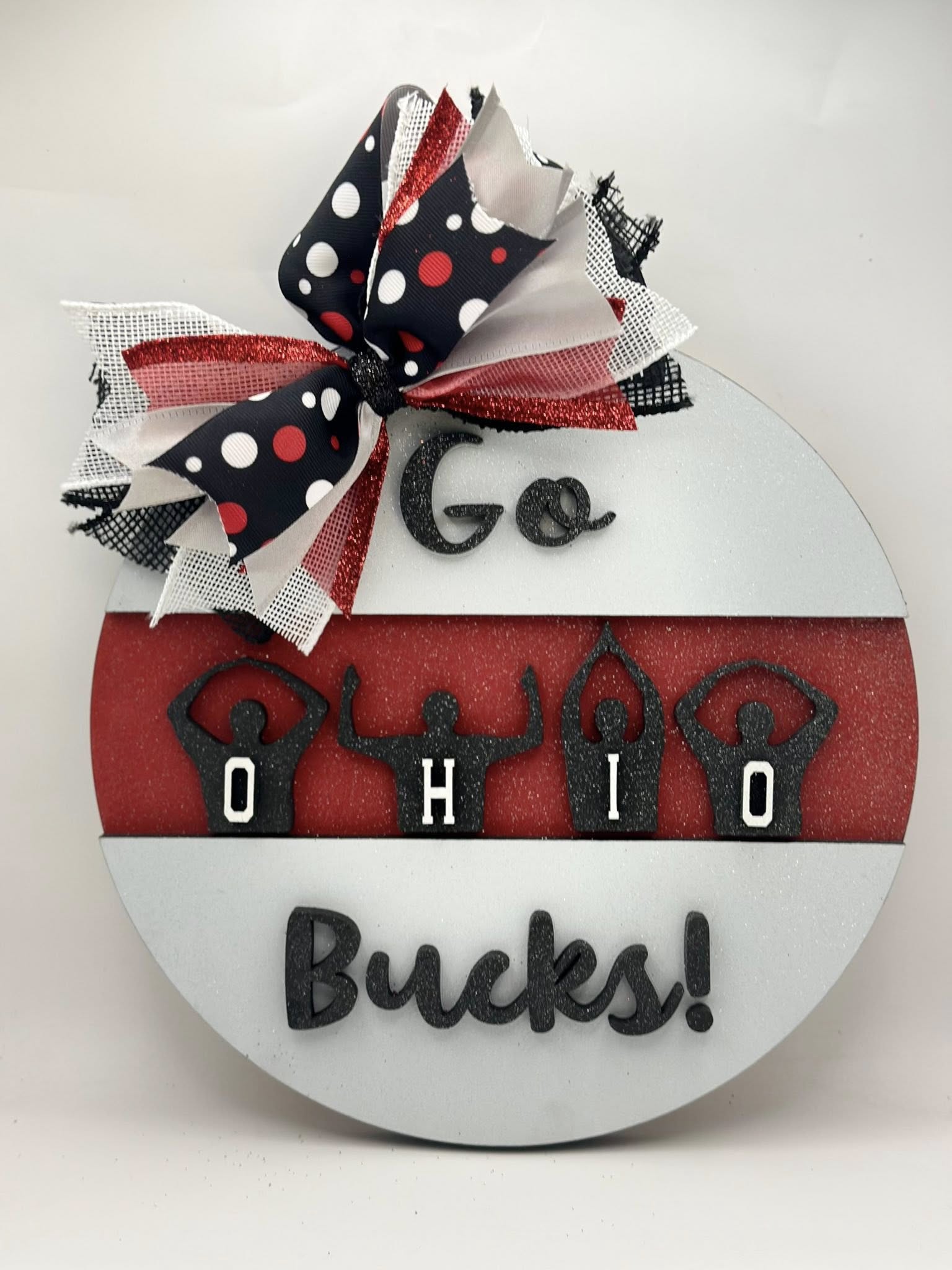 Round Go Bucks Sign